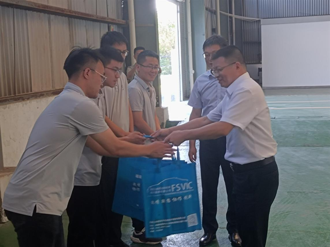 1663661103320234.png 華易捷簽約2.png