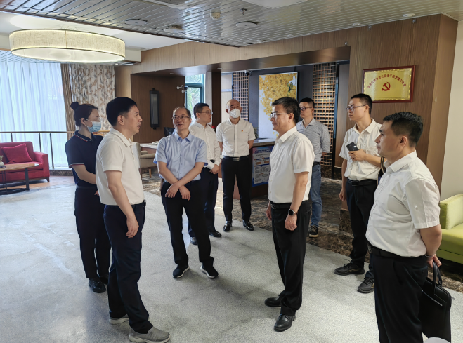 指導(dǎo)組赴外貿(mào)集團調(diào)研2.png