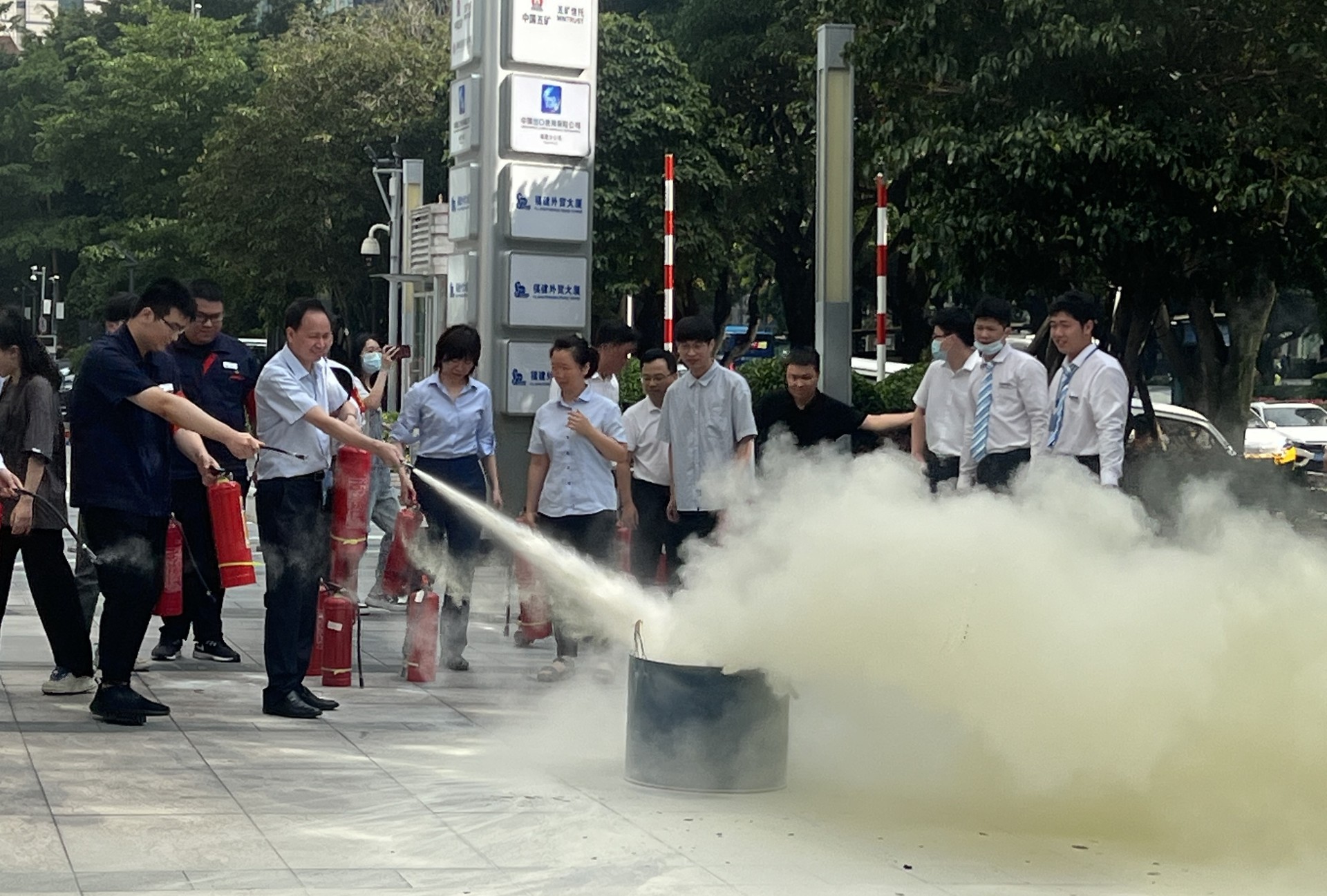 物業消防演練2.jpg